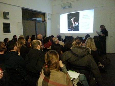 Sala conferenze Galleria Prencipe Sala conferenze Galleria Prencipe
